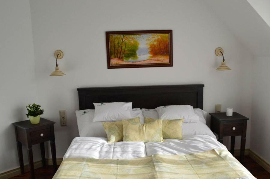 Somhegyi Oereg Harsfak Major Vendeghaz B&B Bakonybél
