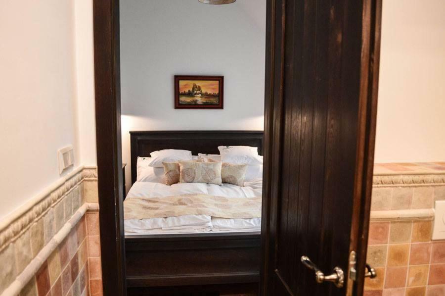 Somhegyi Oereg Harsfak Major Vendeghaz B&B Bakonybél